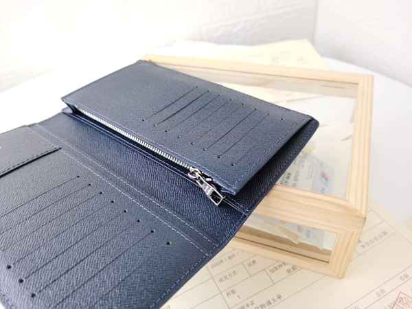 LVコピーウォレット素材ディテール